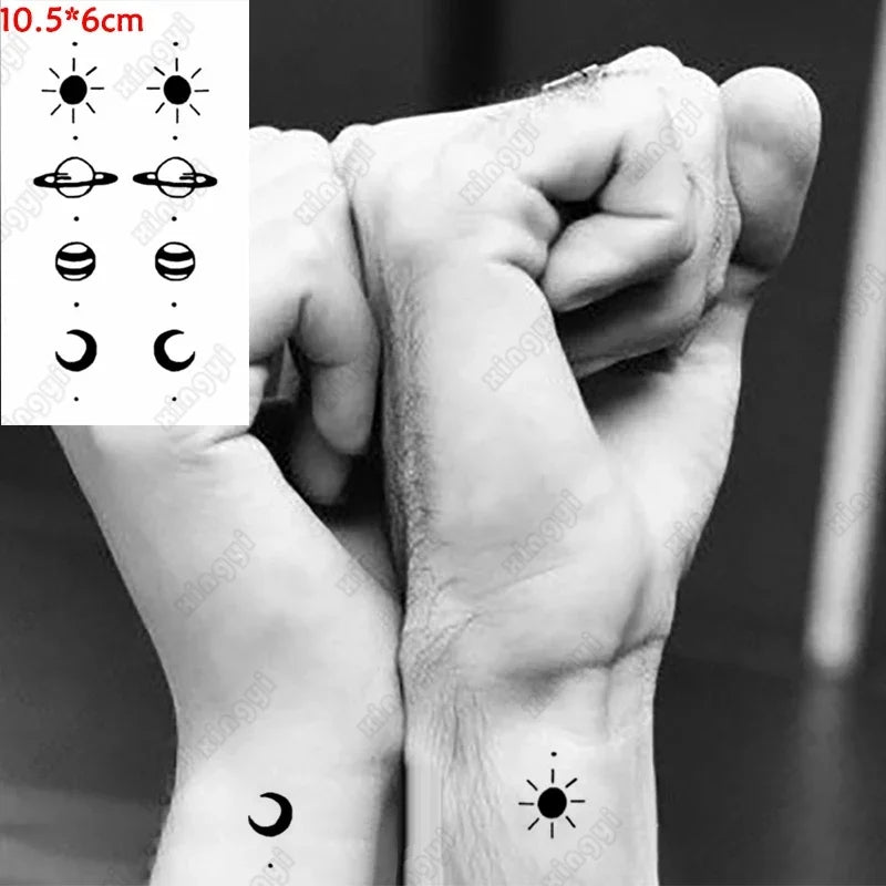 Tatouage Temporaire Cœur Noir – Dessin à la Main Waterproof