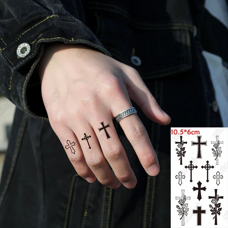 Tatouage Temporaire Cœur Noir – Dessin à la Main Waterproof