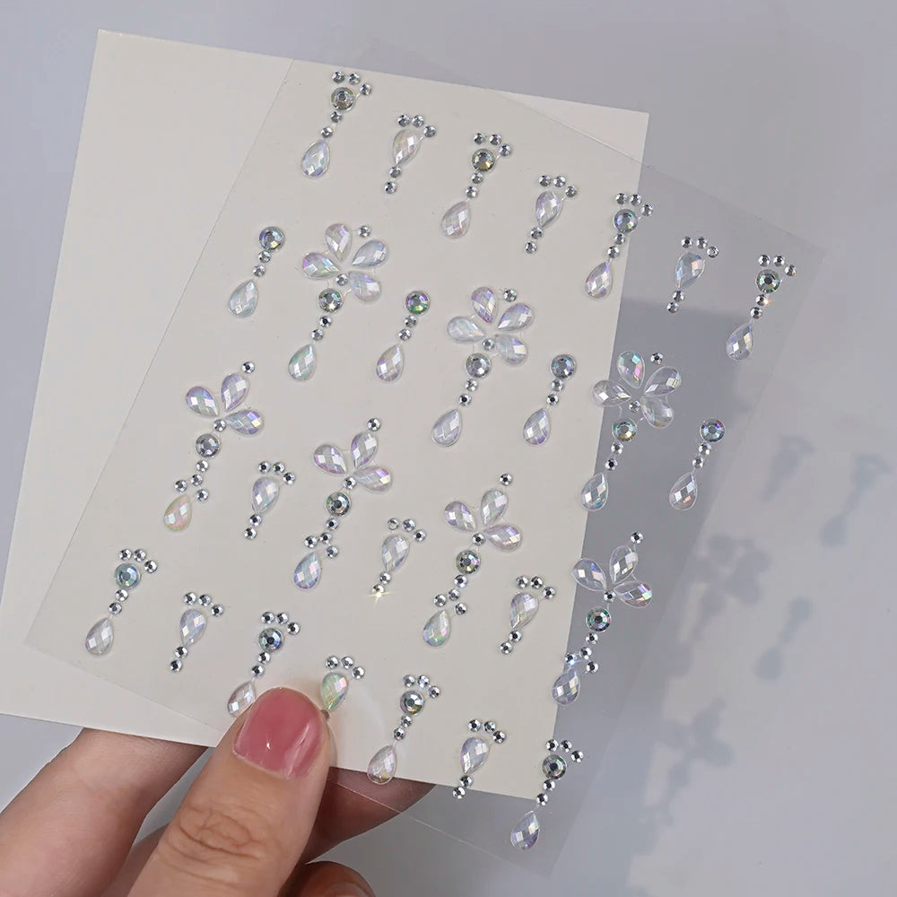 Strass Visage Aurora Cristal 3D – Bijoux Adhésifs Effet Diamant