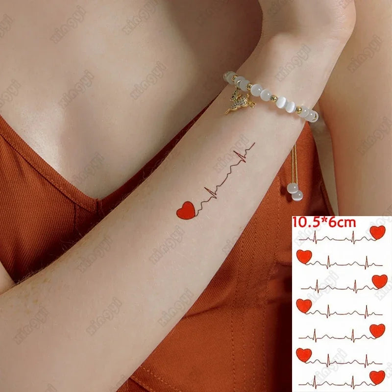 Tatouage Temporaire Cœur Noir – Dessin à la Main Waterproof