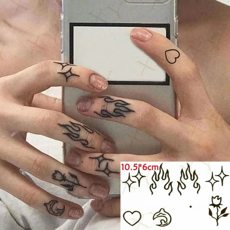 Tatouage Temporaire Cœur Noir – Dessin à la Main Waterproof