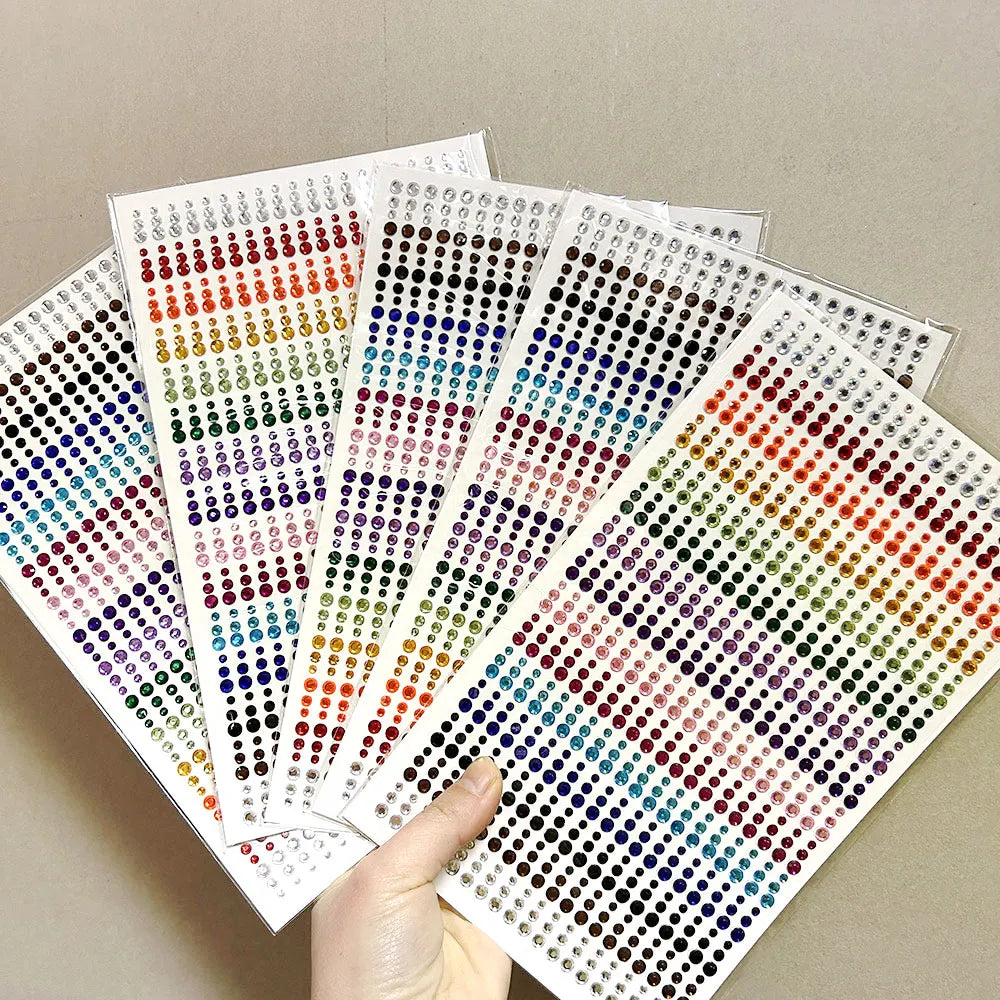 Strass Visage Multicolores Pailletés – Set 900 Pièces Adhésifs Festival & Maquillage